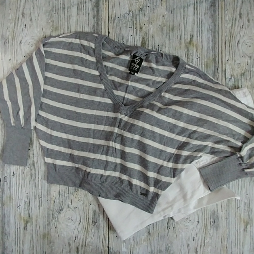 Guess v- neck dolman style sweater size small